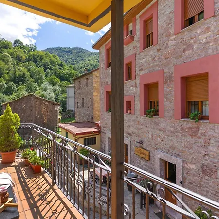 La Veiga Turisticos 아파트 La Riera (Narcea, Asturias)